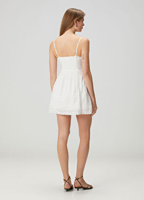 Love Shack Fancy Docila Beyaz Mini Elbise - 4