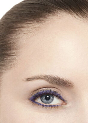 CHANEL Ombre Essentielle Eyeshadow 232 Lilas Poudré - 6