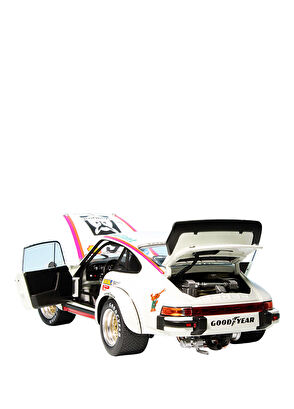 Schuco 1:18 Porsche 934 RSR Vaillant #6 Wollek Norisring 1976 Model Car - 5
