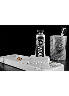 Marvis Amarelli Licorice Mint Meyankökü Diş Macunu 85 ml - 7