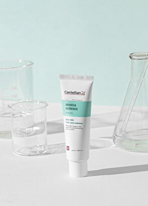 Centellian24 Madeca Acnience Nemlendirici Yüz Kremi 50 ml - 4