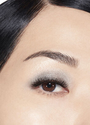CHANEL Ombre Essentielle Eyeshadow 230 Gris Paris - 4