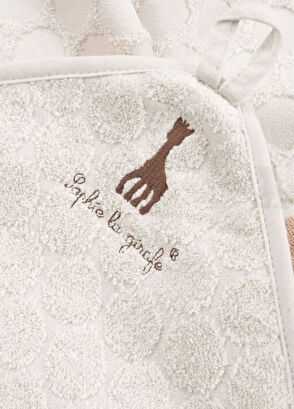 Little Gusto Sophie la Girafe Embroidered Ecru Organic Cotton Baby Swaddle Towel Pouch Set - 3