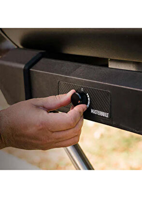 Masterbuilt Portable Charcoal Smoker Barbecue - 5