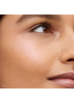 Westman Atelier Lit Up Highlight Stick - Lit - 4