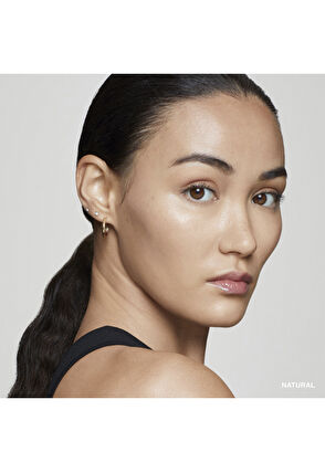 Bobbi Brown Intensive Skin Spf 40 Natural Serum Foundation - 5