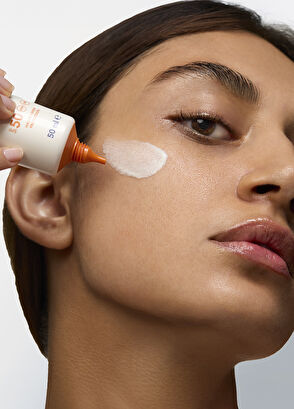 Roc High Tolerance Comfort Fluid SPF50+ Hassas Ciltler İçin Yatıştırıcı Yüz Güneş Kremi 50 ml - 6