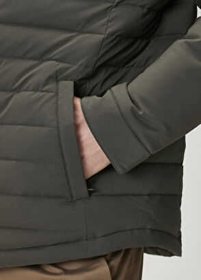 Beymen Club Haki Kapüşonlu Kapitoneli Mont - 7