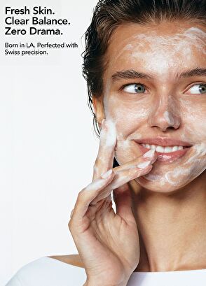 Aurelia Genève Matcha Cleanse GlowGreen Vegan Purifying Gel - 7