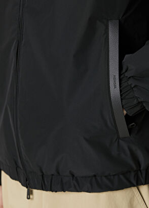 Siyah Kapüşonlu Mont - Görsel 7