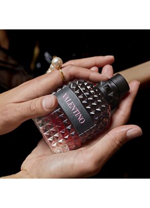 Valentino Born in Rome Uomo Intense 50 ml Erkek Parfüm - 4