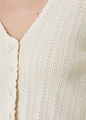 Beymen Club Krem V Yaka Ajurlu Crop Hırka - 5