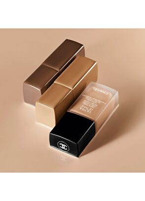 CHANEL Ultra Le Teint Fluide Foundation B20 30 Ml - 6
