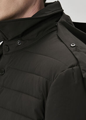 Beymen Club Siyah Kapüşonlu Kapitoneli Mont - 9