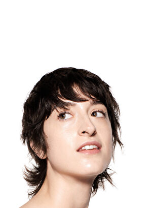 Shiseido Revitalessence Skin Glow Foundation 140 - 7