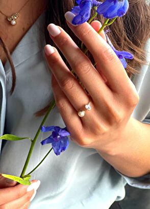 The Anoukis Melody Ring 14K Yellow Gold Women's Gold Ring - 8