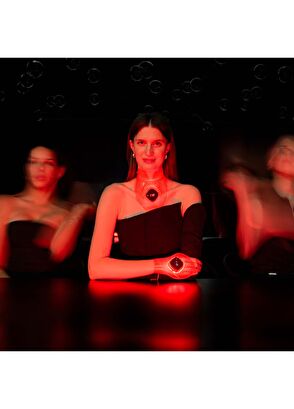 Foreo FAQ 211 Led Mask For Neck And Décolleté - 5