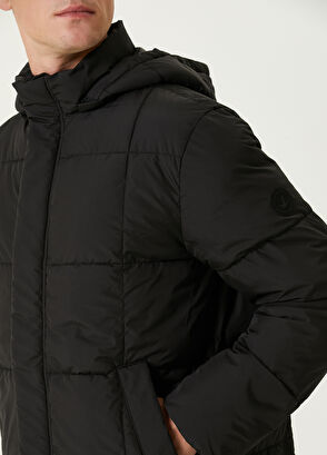 Beymen Club Siyah Kapüşonlu Kapitoneli Mont - 6