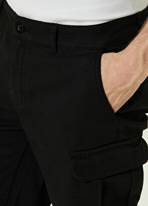 Beymen Club Siyah Logo Detaylı Kargo Şort - 4