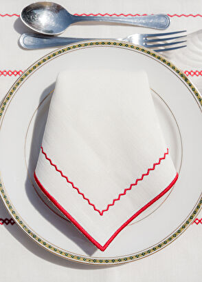 Mariaida Home Mariaida Home Berço Red and White Linen Placemat and Napkin Set - 6