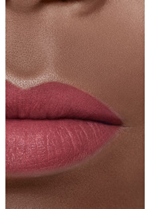CHANEL Rouge Allure Velvet Işıltılı Mat Ruj 79 Élégante - 5
