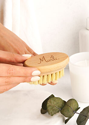 Mar'le Natural Nourishing & Strengthening Nail Brush & Nail Oil Care Kit - 6