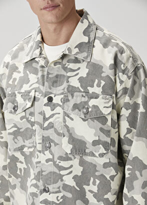 Beymen Club Haki Kamuflaj Desenli Oversized Denim Ceket - 6