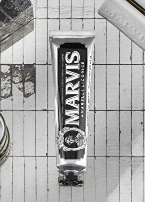 Marvis Amarelli Licorice Mint Meyankökü Diş Macunu 85 ml - 6