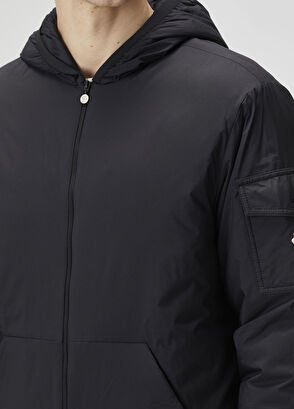 Siyah Kapüşonlu Mont - Görsel 6