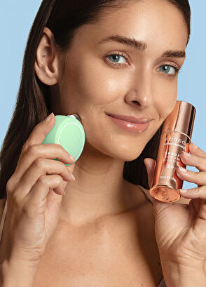 Foreo Bear 2 Go Pistachio Skincare Device - 3