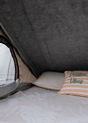 Urban Badger Nomad Siyah 2 Kişilik Araç Üstü Kamp Çadırı - 7