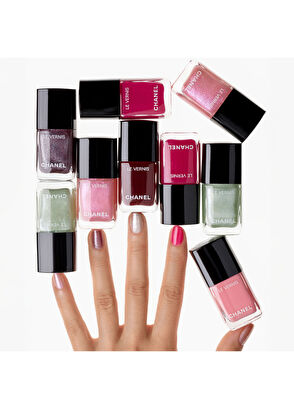 CHANEL Le Vernis Longwear Nail Color - 425 Désirable - 5