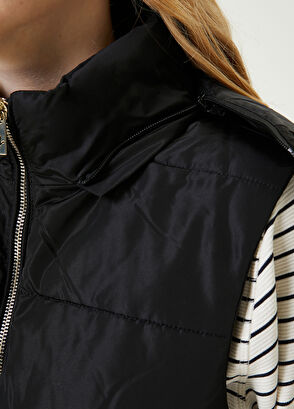 Beymen Club Siyah Kapüşonlu Beli Kilit Kemerli Puff Yelek - 5