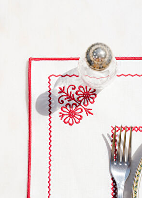 Mariaida Home Mariaida Home Berço Red and White Linen Placemat and Napkin Set - 5