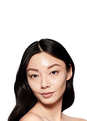 Shiseido Revitalessence Skin Glow Foundation 210 - 7