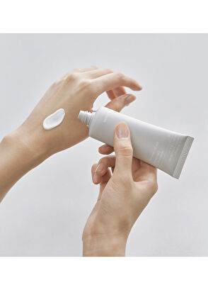 Celimax Dual Barrier SPF50+ Hassas ve Kuru Ciltler İçin Onarıcı Su Bazlı Güneş Kremi 40 ml   - 4