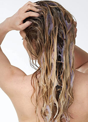 Milk Shake Silver Shine Sulfate-Free Purple Toning Shampoo for White, Grey, and Platinum Hair 300 ml - 5