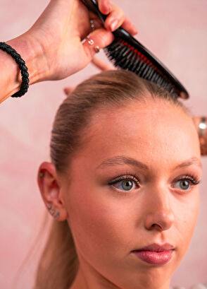 Mason Pearson Pocket Boar Bristle B4 Dark Hair Brush - 3