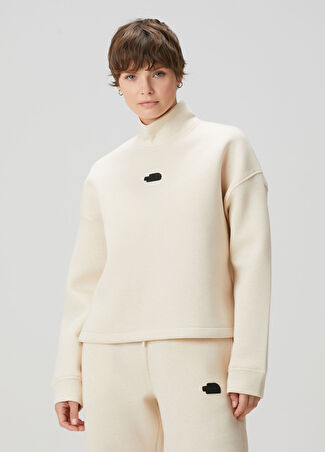 The North Face Kadın Beyaz Logo Detaylı Sweatshirt L