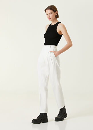 Red Valentino Kadın Pili Detaylı Pantolon Bej 40 It