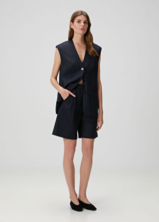 Margaux Lonnberg Kadın Lacivert Çizgili Pileli Şort 34 It