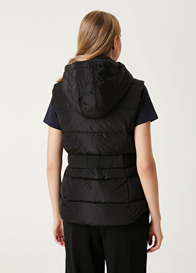 Beymen Club Siyah Kapüşonlu Kilit Kemer Detaylı Puff Yelek - 6