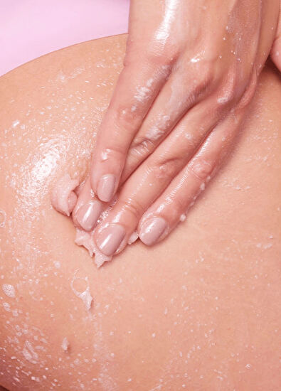 Frank Body Rosehip Body 2'si 1 Arada Vücut Peeling ve Temizleyici 250 gr - 4