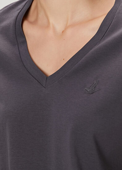 Beymen Club Antrasit V Yaka Dökümlü T-shirt - 5