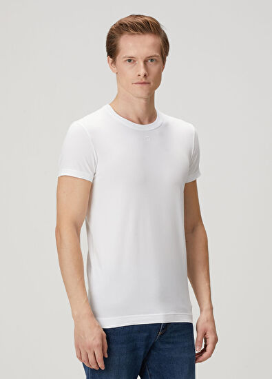 Beyaz Logo Nakışlı T-shirt - Görsel 4