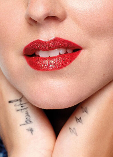 Chiara Ferragni Kiss Fiercely 01 Kırmızı Stick Ruj 3,5 gr - 5