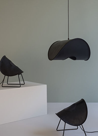 Uniqka Zero Siyah Deri Ayaklı Dekoratif Aydınlatma - 7