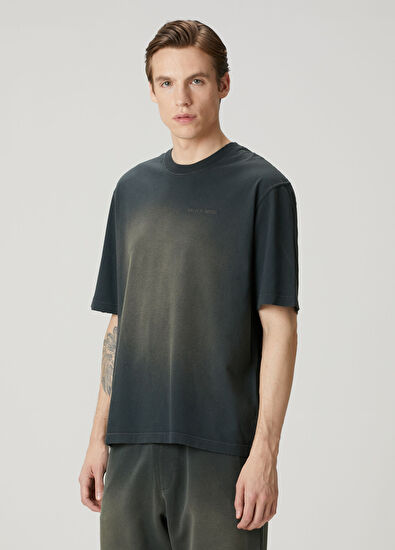 Golden Goose Grey Gradient Logo Embroidered T-Shirt - 3