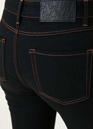 Beymen Club Slim Straight Black Jeans - 4