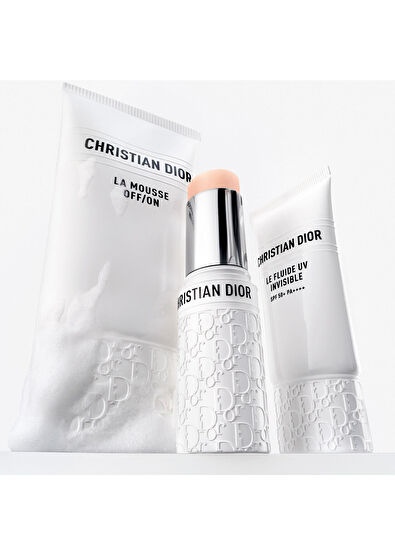Dior Hydrating Invisible UV Fluid SPF 50+ PA++++ - 5